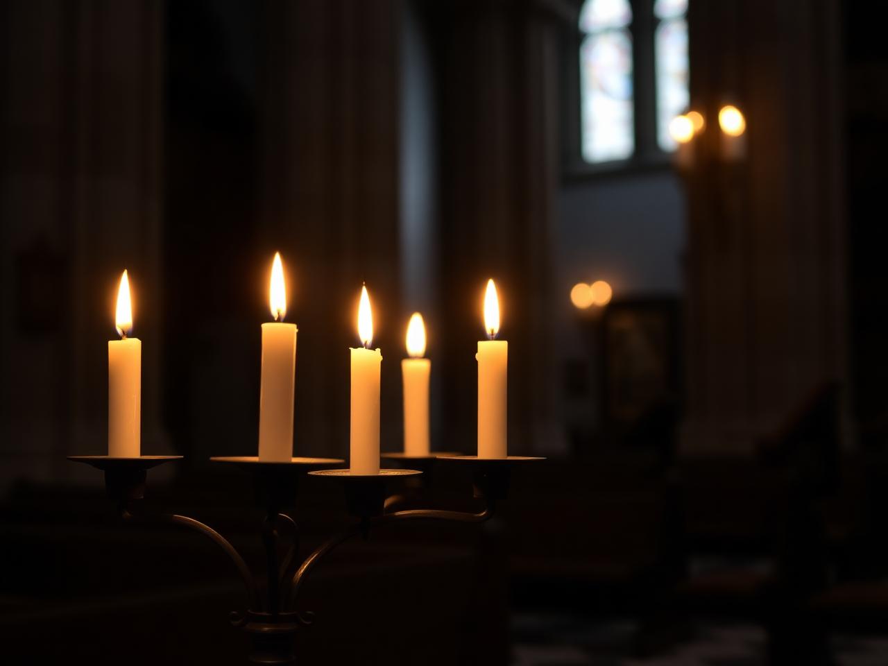 Candles kept for the Blessed Sacrament